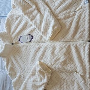 New with tags womens free country jacket